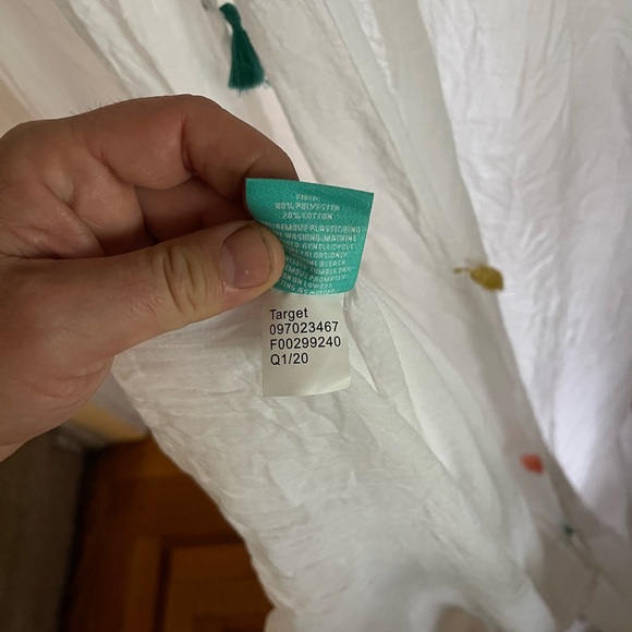 [Pillowfort] White Canopy with Colorful Tassels - Picture 5 of 6